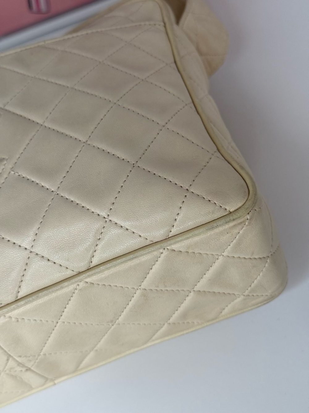 Chanel Quilted CC Tassel Camera Bag Cream /with COA - Picture 15 of 15